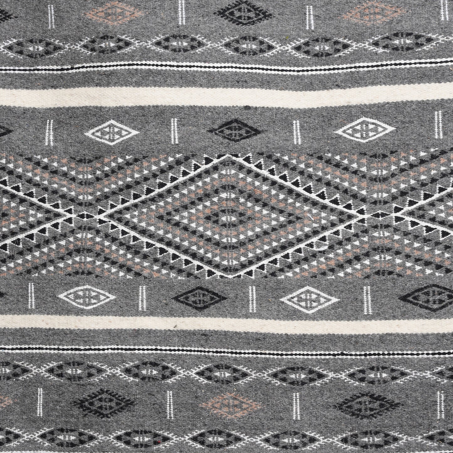 Toujane Pure Rug 10 | Undyed Wool